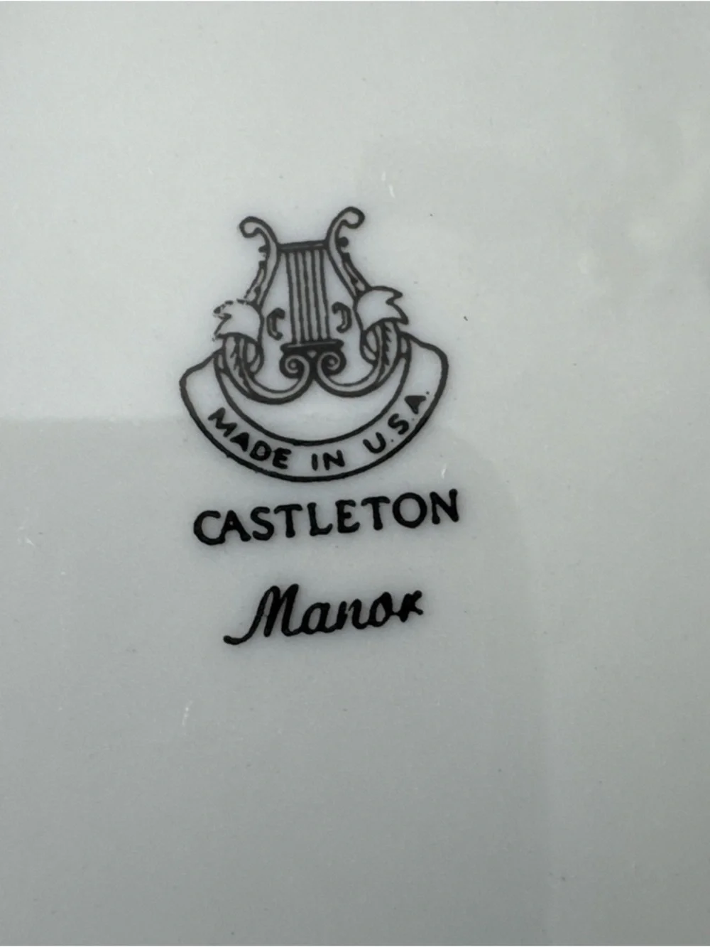 Castleton MANOR USA Bread Plate Lot of 4 Cream Gold Floral 6 1/4